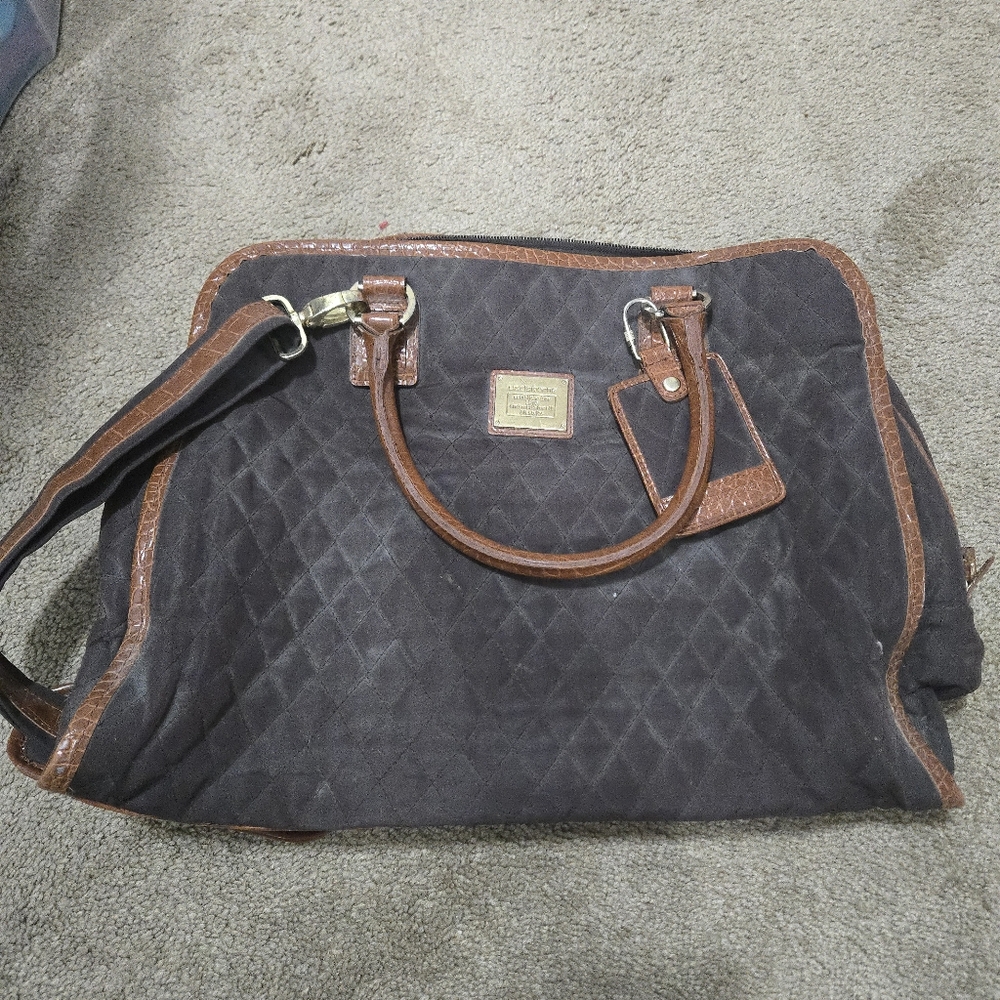 Liz Claiborne Elegant Brown Quilted Handbag
